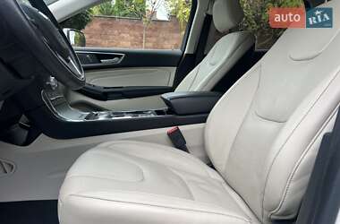 Внедорожник / Кроссовер Ford Edge 2020 в 