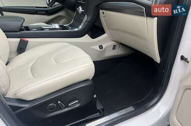 Внедорожник / Кроссовер Ford Edge 2020 в 