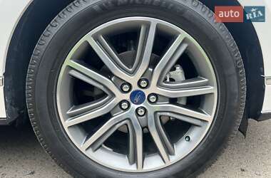 Внедорожник / Кроссовер Ford Edge 2020 в 