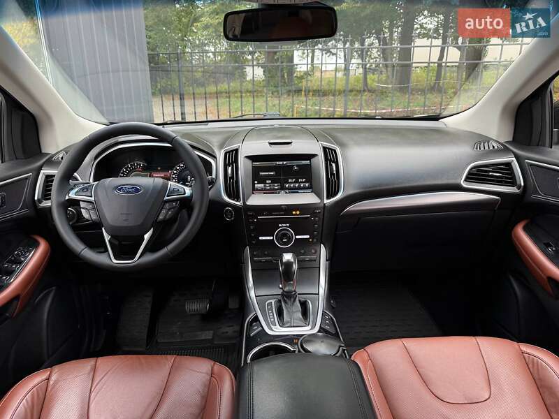 Внедорожник / Кроссовер Ford Edge 2016 в Хмельницком