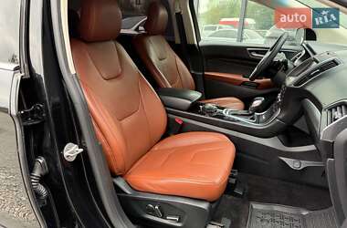 Внедорожник / Кроссовер Ford Edge 2016 в 