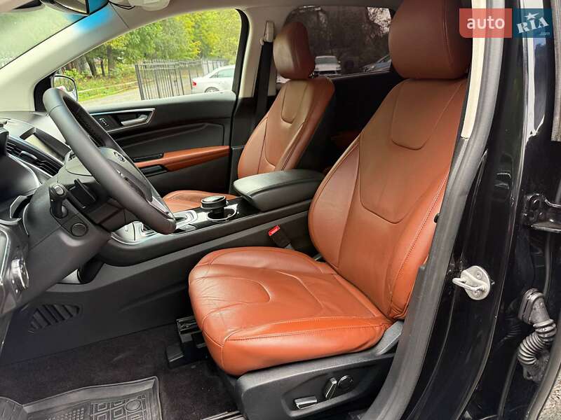 Внедорожник / Кроссовер Ford Edge 2016 в Хмельницком