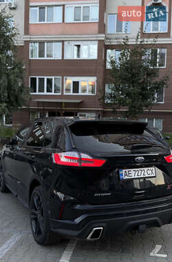 Внедорожник / Кроссовер Ford Edge 2019 в 
