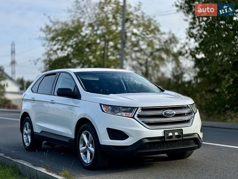 Позашляховик / Кросовер Ford Edge 2019 в 