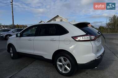Позашляховик / Кросовер Ford Edge 2019 в 