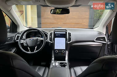 Внедорожник / Кроссовер Ford Edge 2022 в 