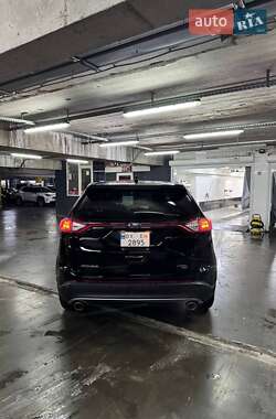 Внедорожник / Кроссовер Ford Edge 2017 в 
