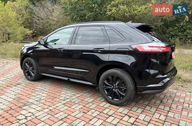 Внедорожник / Кроссовер Ford Edge 2022 в 