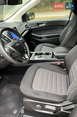 Внедорожник / Кроссовер Ford Edge 2022 в 