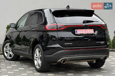 Позашляховик / Кросовер Ford Edge 2018 в 