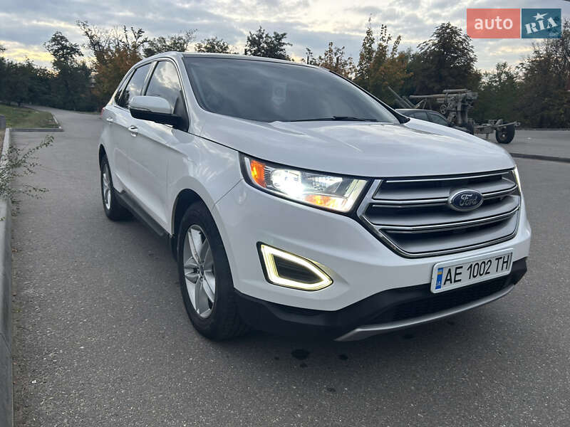 Внедорожник / Кроссовер Ford Edge 2015 в Кривом Роге