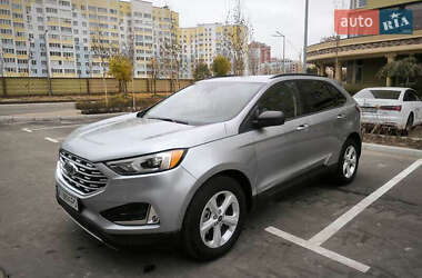 Позашляховик / Кросовер Ford Edge 2022 в 