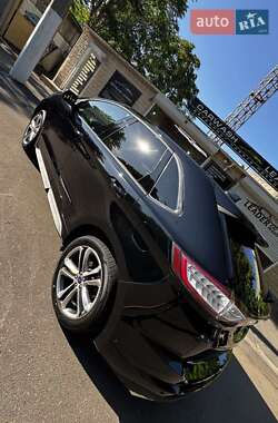 Позашляховик / Кросовер Ford Edge 2018 в 