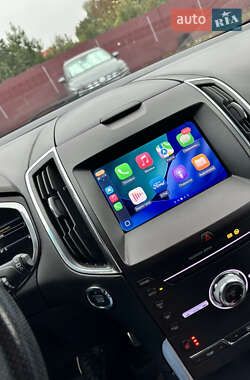 Внедорожник / Кроссовер Ford Edge 2019 в 