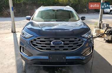 Внедорожник / Кроссовер Ford Edge 2019 в 