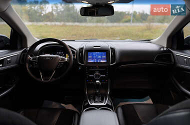 Внедорожник / Кроссовер Ford Edge 2018 в 