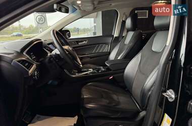 Внедорожник / Кроссовер Ford Edge 2018 в 