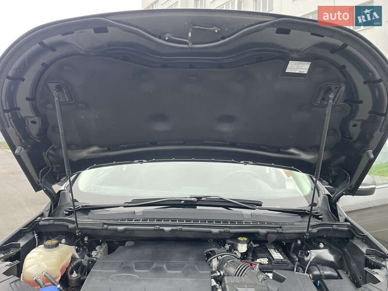 Внедорожник / Кроссовер Ford Edge 2018 в Киеве