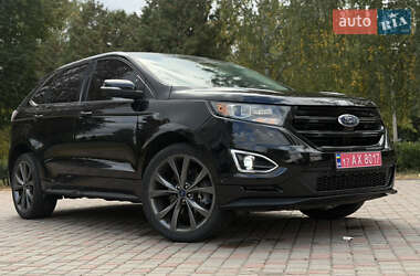 Внедорожник / Кроссовер Ford Edge 2018 в 