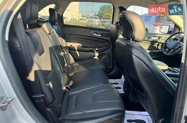Внедорожник / Кроссовер Ford Edge 2018 в 