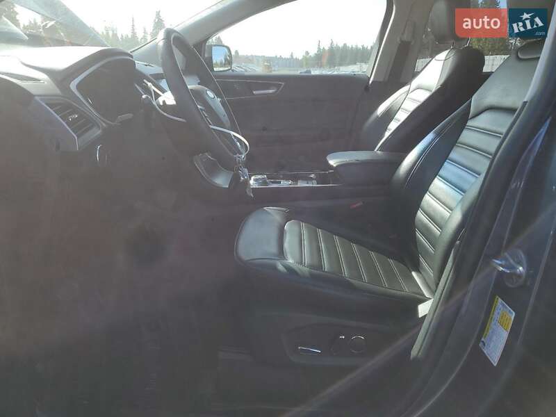 Внедорожник / Кроссовер Ford Edge 2018 в Черновцах