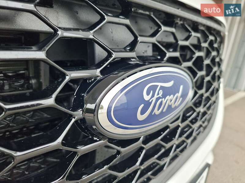 Внедорожник / Кроссовер Ford Edge 2021 в Чернигове