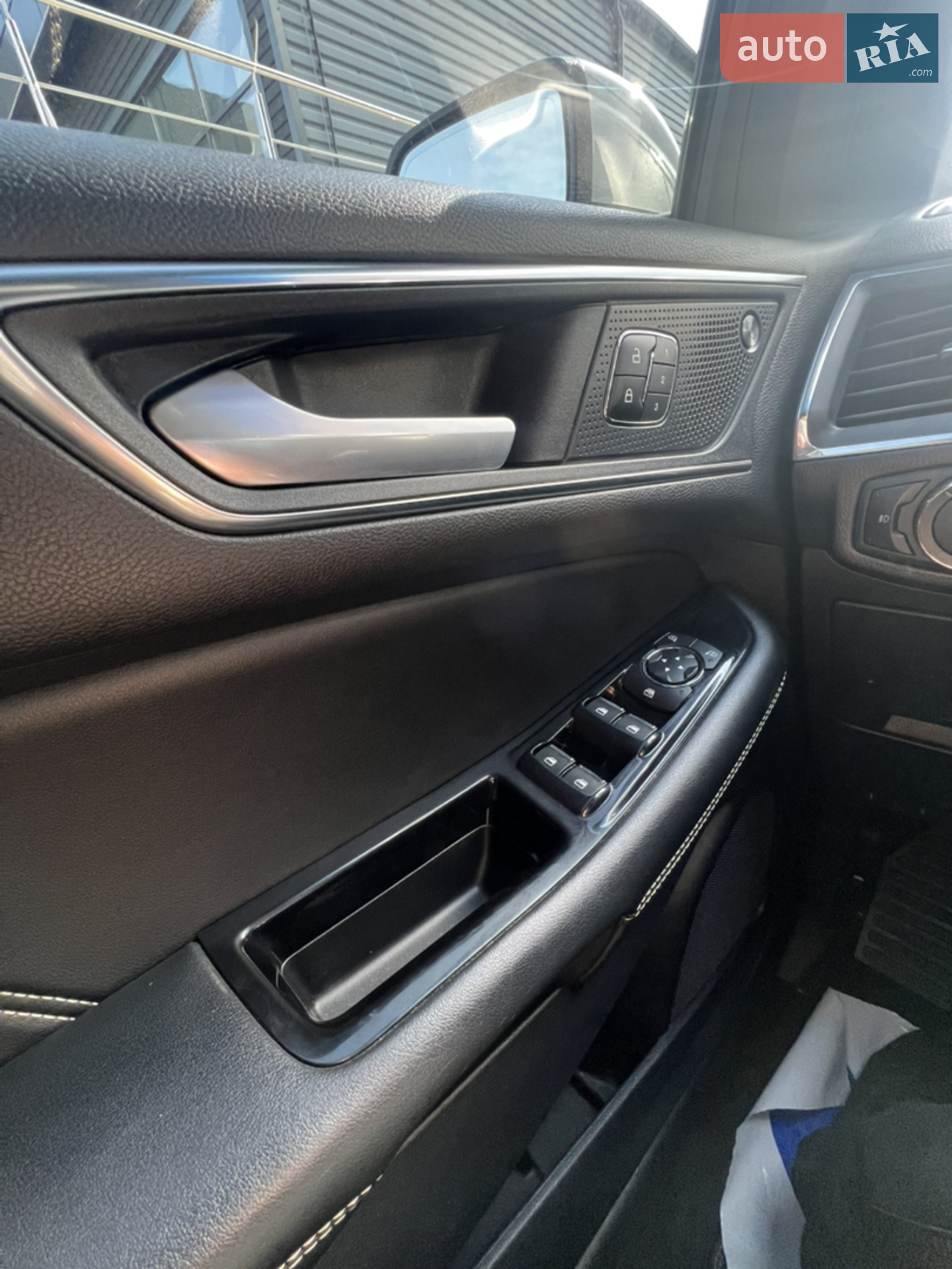 2020 Ford Edge - мініатюра 16
