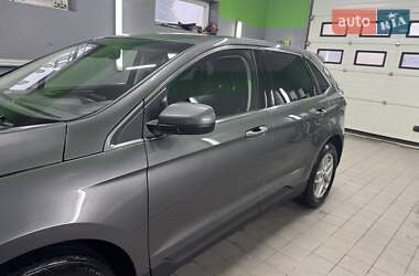 Внедорожник / Кроссовер Ford Edge 2022 в 
