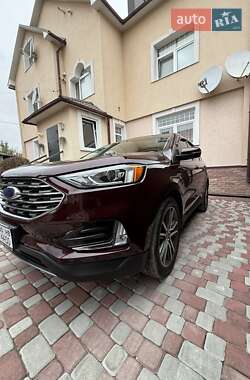 Внедорожник / Кроссовер Ford Edge 2020 в 