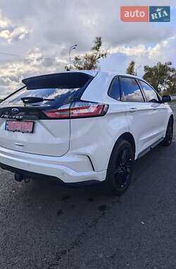 Позашляховик / Кросовер Ford Edge 2022 в  фото 6 Позашляховик / Кросовер Ford Edge 2022 в