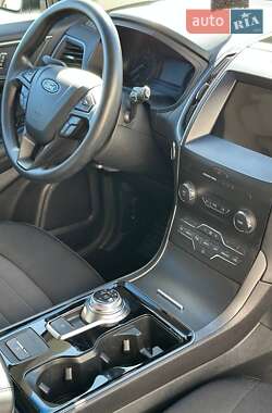 Внедорожник / Кроссовер Ford Edge 2020 в 