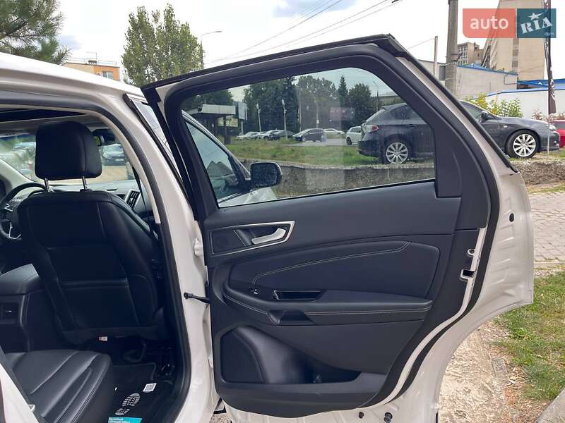 Позашляховик / Кросовер Ford Edge 2019 в Чернівцях фото 14 Позашляховик / Кросовер Ford Edge 2019 в Чернівцях