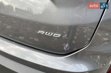 Позашляховик / Кросовер Ford Edge 2022 в 