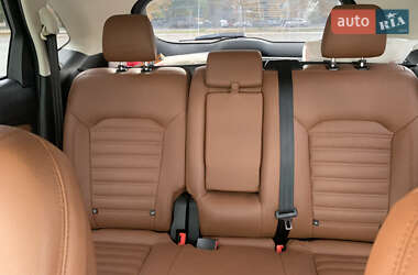 Внедорожник / Кроссовер Ford Edge 2018 в 