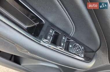 Внедорожник / Кроссовер Ford Edge 2018 в 