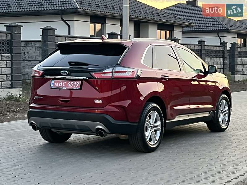 Позашляховик / Кросовер Ford Edge 2019 в Рівному