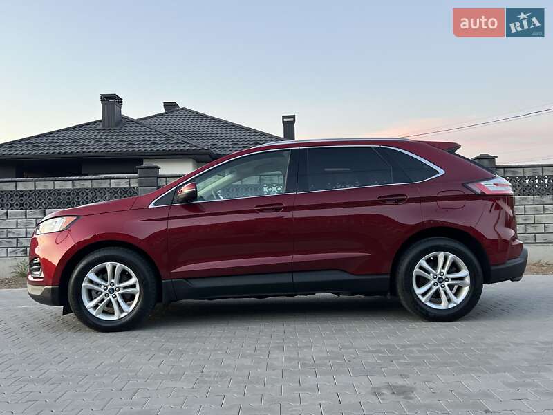 Позашляховик / Кросовер Ford Edge 2019 в Рівному