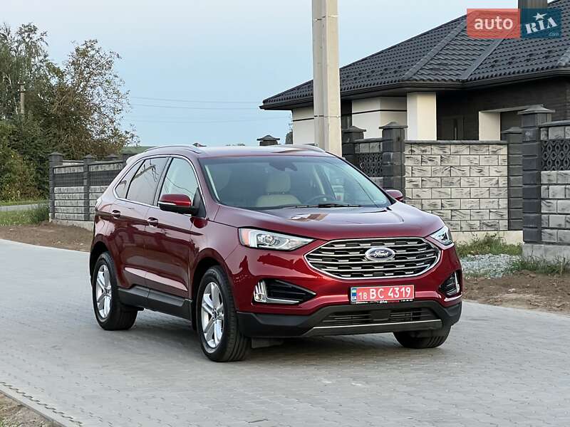 Позашляховик / Кросовер Ford Edge 2019 в Рівному
