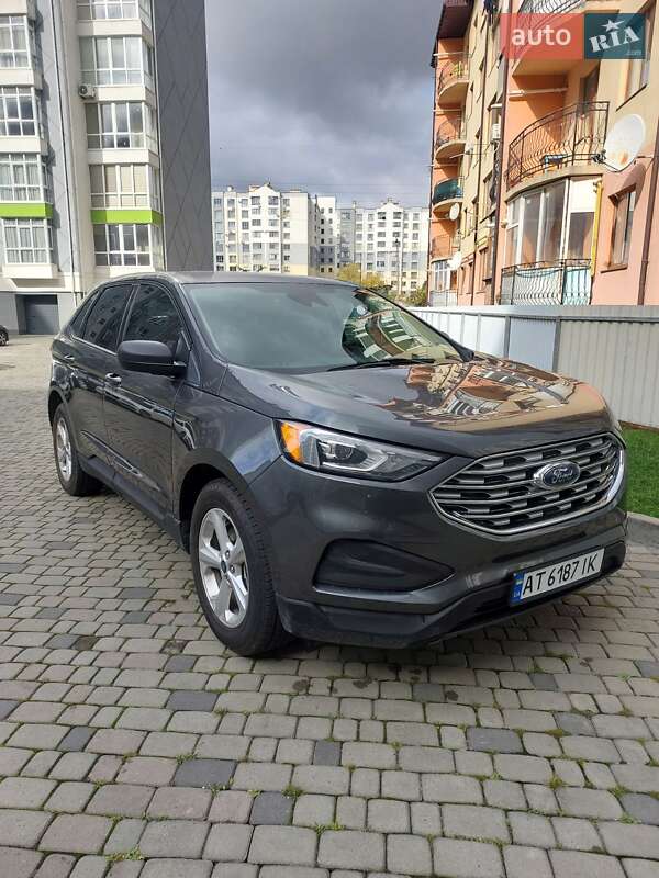 Позашляховик / Кросовер Ford Edge 2020 в 