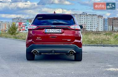 Позашляховик / Кросовер Ford Edge 2015 в 