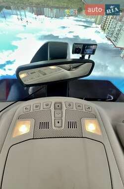 Позашляховик / Кросовер Ford Edge 2015 в 