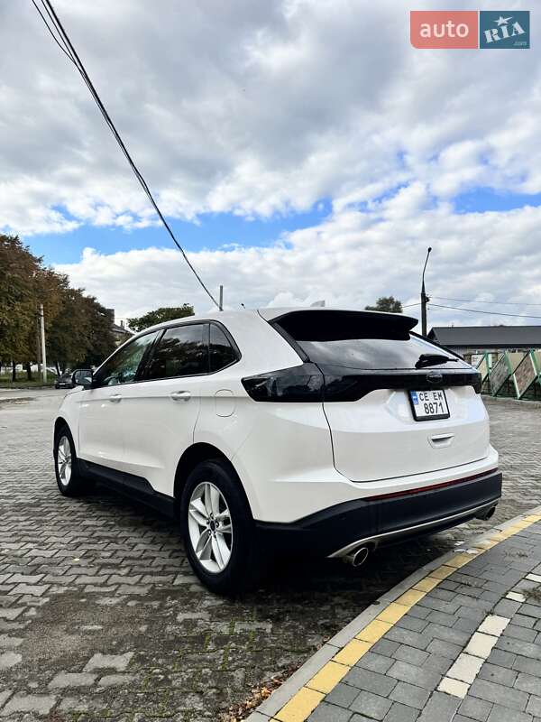 Позашляховик / Кросовер Ford Edge 2016 в Чернівцях
