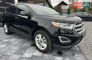 Позашляховик / Кросовер Ford Edge 2017 в 