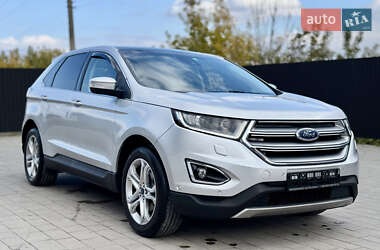 Позашляховик / Кросовер Ford Edge 2017 в 