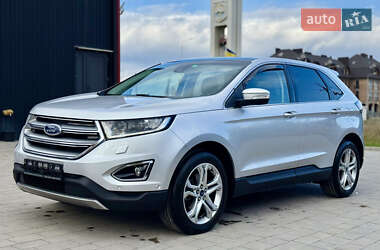 Позашляховик / Кросовер Ford Edge 2017 в 