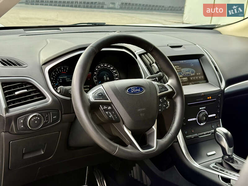 Внедорожник / Кроссовер Ford Edge 2017 в Тернополе