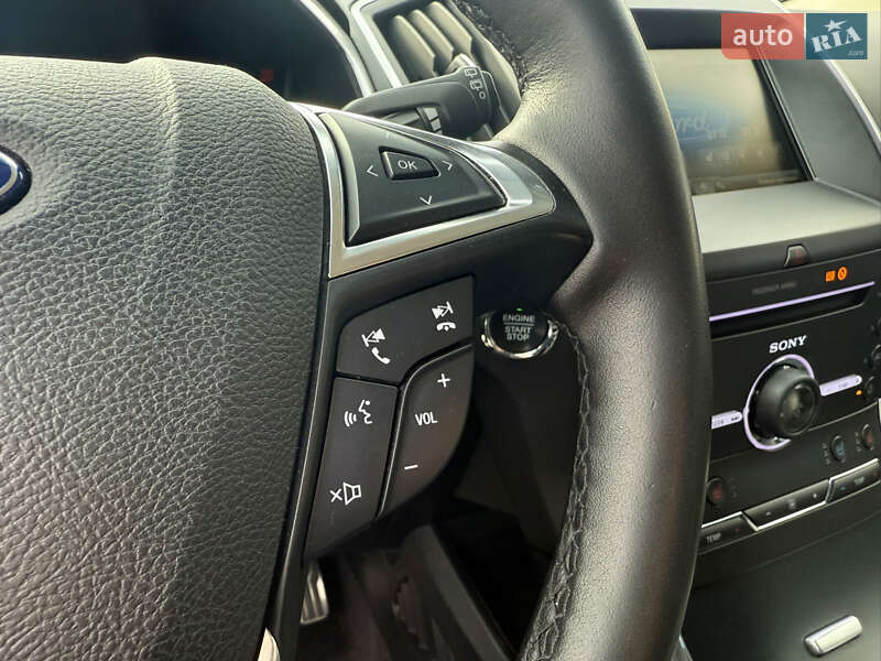 Внедорожник / Кроссовер Ford Edge 2017 в Тернополе