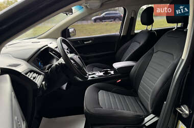 Внедорожник / Кроссовер Ford Edge 2016 в 