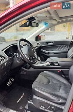 Внедорожник / Кроссовер Ford Edge 2016 в 