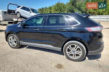 Позашляховик / Кросовер Ford Edge 2017 в 